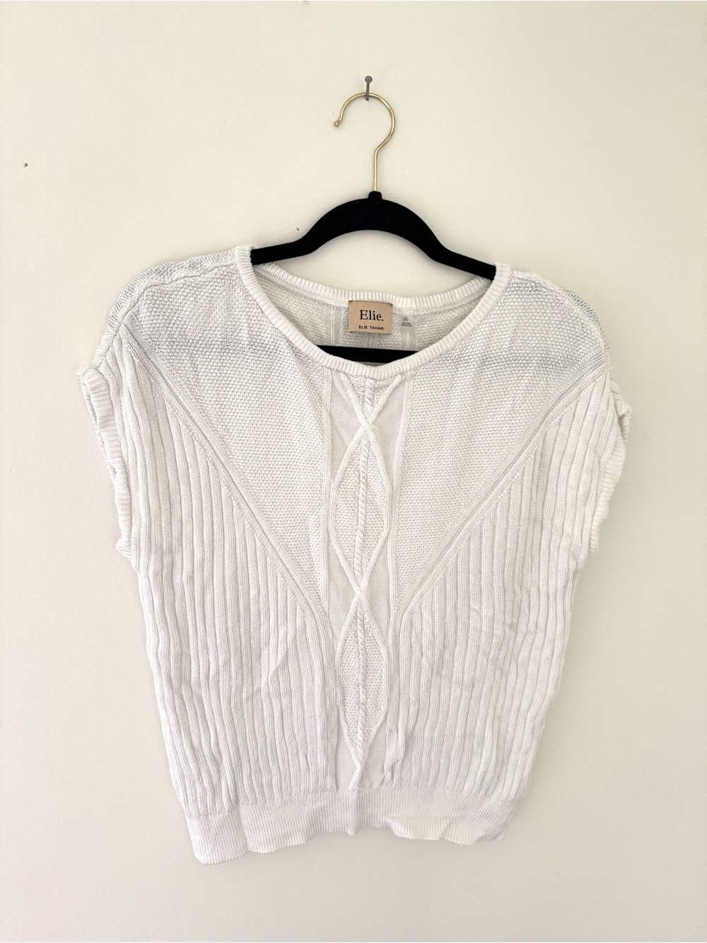 Ellie Delicate Knit Cable Front Cap Sleeve Top - White